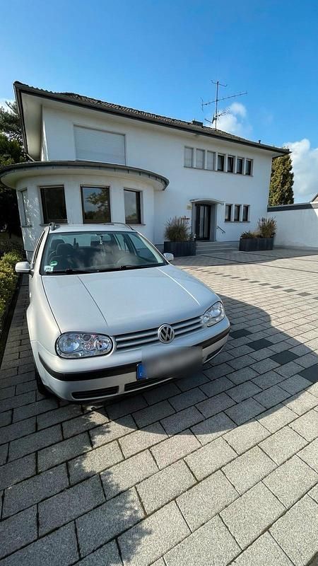 Silber Gebraucht 1999 VW Golf IV Kombi | 900 € (Guter Preis) - Bild 1/4