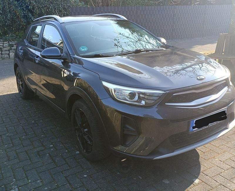 Gebraucht Kia Stonic 120 PS (88 kW) 2020 Grau SUV