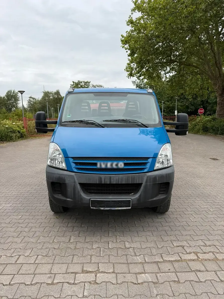 Gebraucht Iveco Daily 179 PS (131 kW) 2007 Blau
