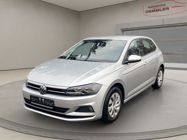 Silber Gebraucht 2020 VW Polo Comfortline Limousine | 12.800 € (Fairer Preis) - Bild 1/4