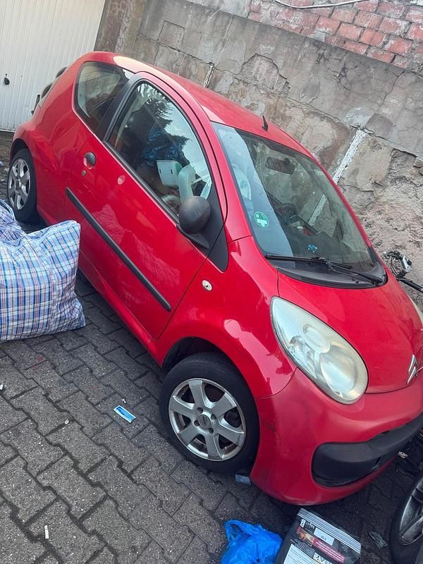 Gebraucht Citroën C1 70 PS (51 kW) 2006 Rot Kleinwagen