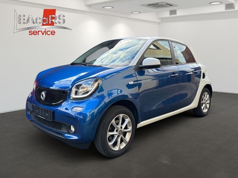 Blau Gebraucht 2016 Smart ForFour Kleinwagen | 8.400 € (Fairer Preis) - Bild 1/4
