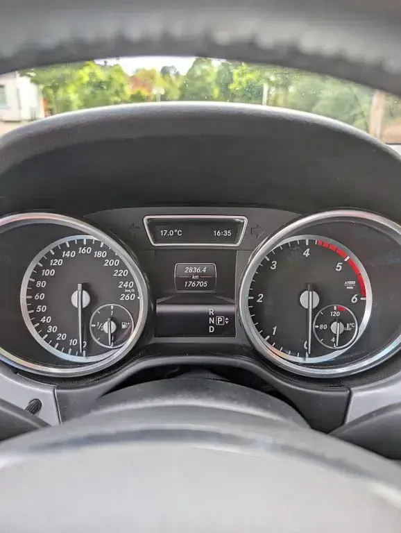 Gebraucht Mercedes ML350 258 PS (189 kW) 2013 Grau SUV