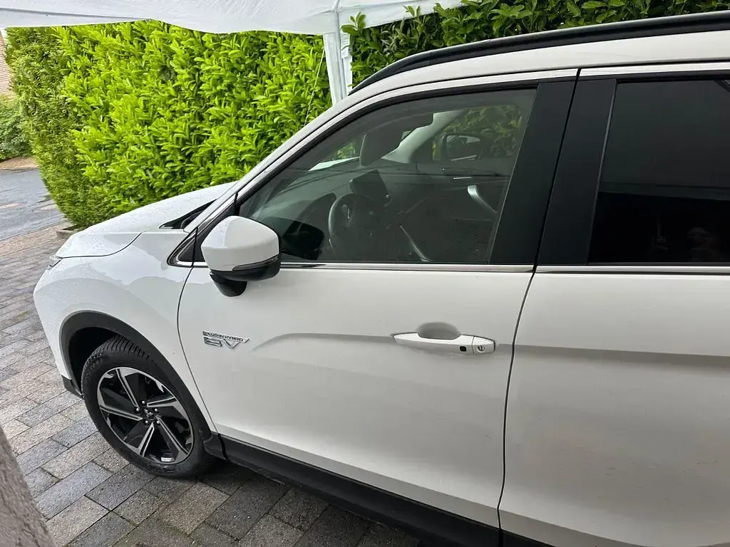 Gebraucht Mitsubishi Eclipse Cross Basis 188 PS (138 kW) 2022 Weiß SUV