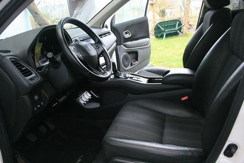 Gebraucht Mitsubishi L200 179 PS (131 kW) 2011 Grau Pickup