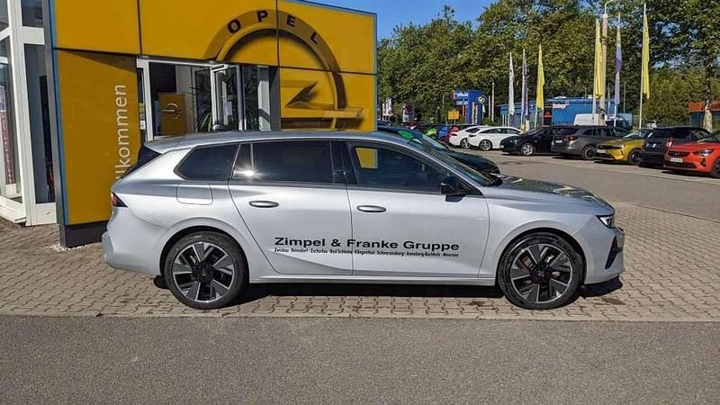Gebraucht Opel Astra 156 PS (114 kW) 2024 Kristall silber Kombi