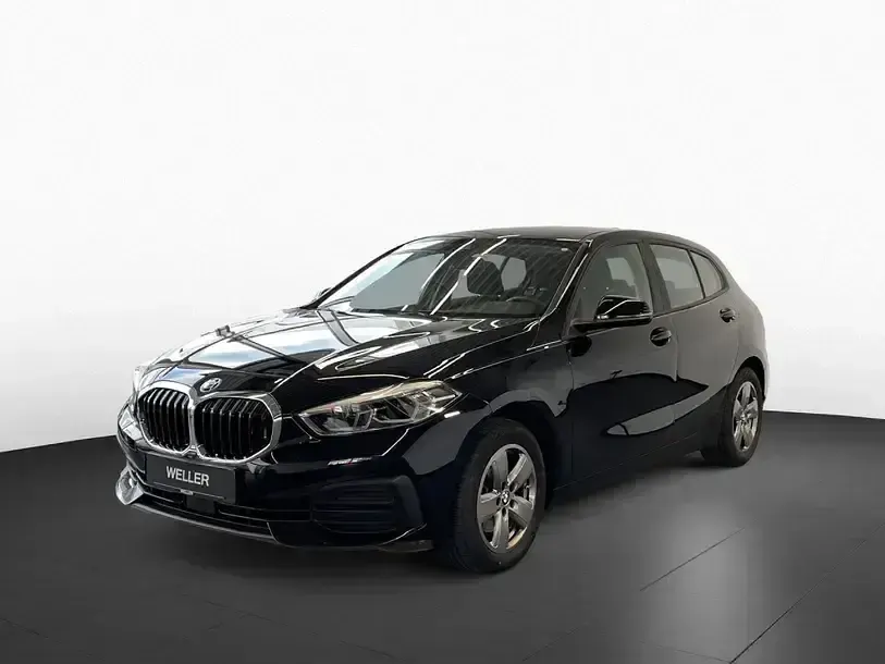 Gebraucht BMW 118 Advantage 150 PS (110 kW) 2022 Schwarz uni (schwarz) Kleinwagen