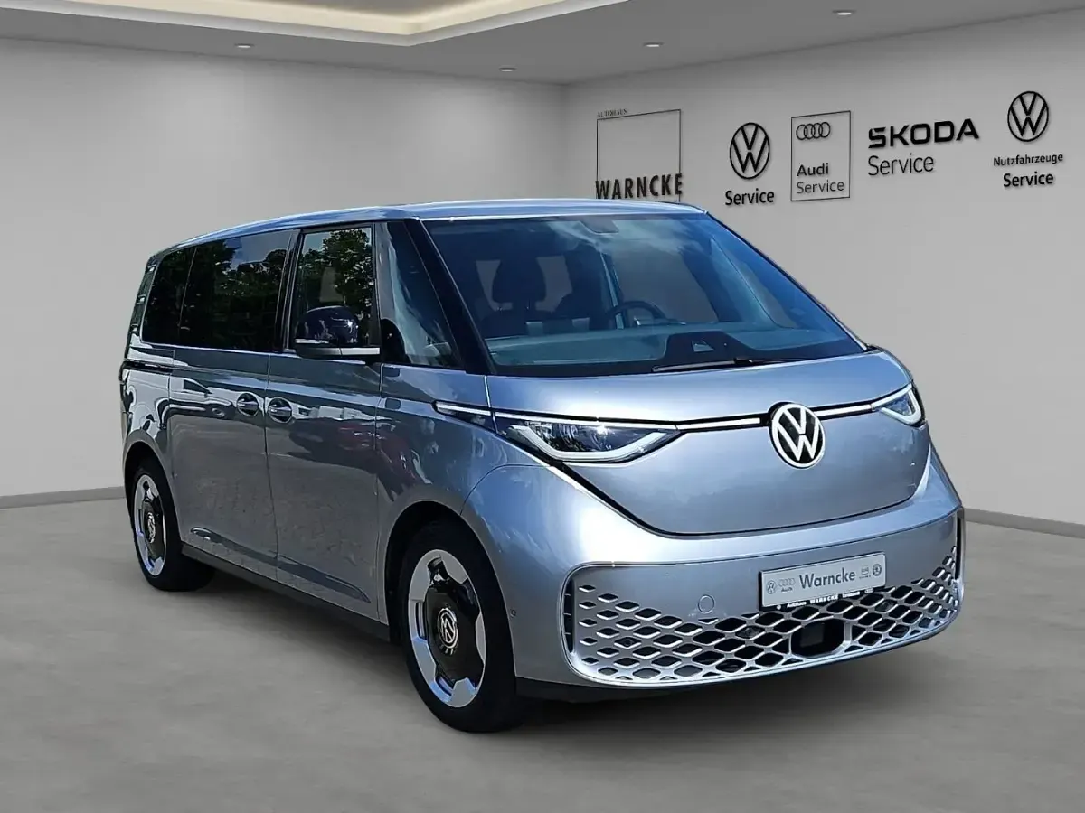 Gebraucht VW ID. Buzz Pro 210 kW (286 PS) 2024 Silber Van / Kleinbus