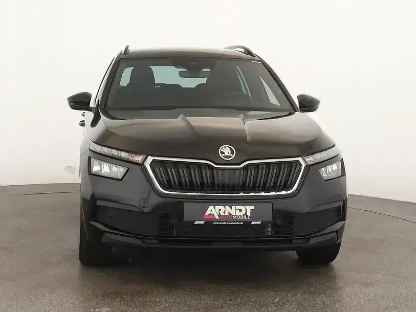 Gebraucht Skoda Kamiq Tour 110 PS (80 kW) 2023 Blackmagic perleffekt SUV
