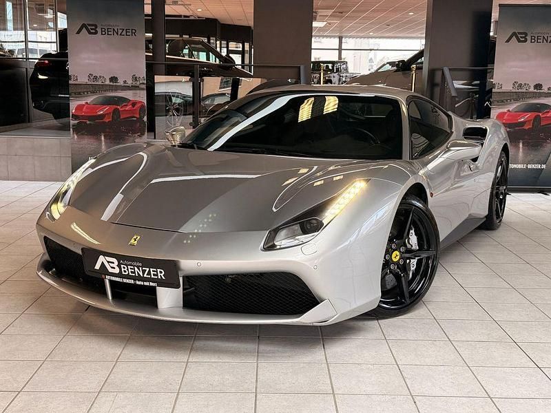 Gebraucht Ferrari 488 669 PS (492 kW) 2018 Silber Coupé