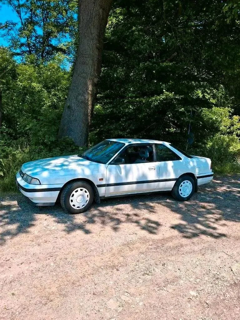 Gebraucht Mazda 626 115 PS (84 kW) 1988 Weiß Coupé