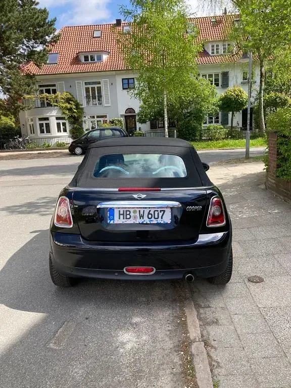 Käytetty Mini Cooper S Cabriolet 174 HP (127 kW) 2010 Musta Avoauto