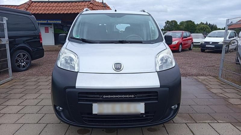 Gebraucht Fiat Fiorino 75 PS (55 kW) 2008 Silber Van / Kleinbus