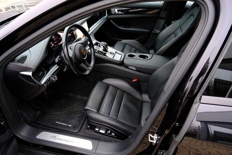Gebraucht Porsche Panamera 330 PS (242 kW) 2021 Schwarz Limousine