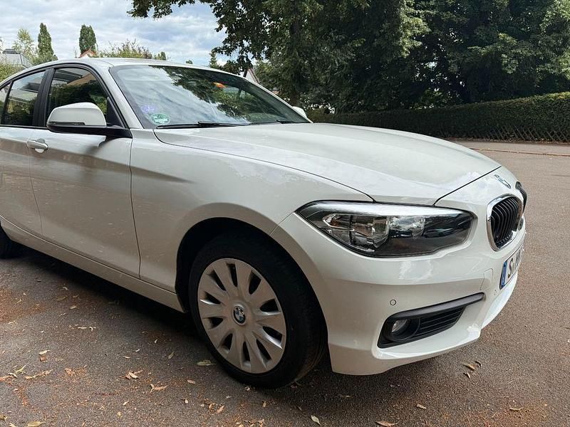 Gebraucht BMW 118 136 PS (100 kW) 2018 Weiß Kleinwagen