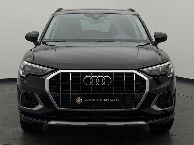 Gebraucht Audi Q3 Advanced Plus 150 PS (110 kW) 2022 Schwarz SUV