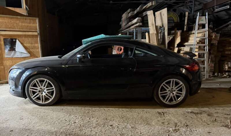 Schwarz Gebraucht 2008 Audi TT Coupé | 6.850 € (Etwas zu teuer) - Bild 1/4