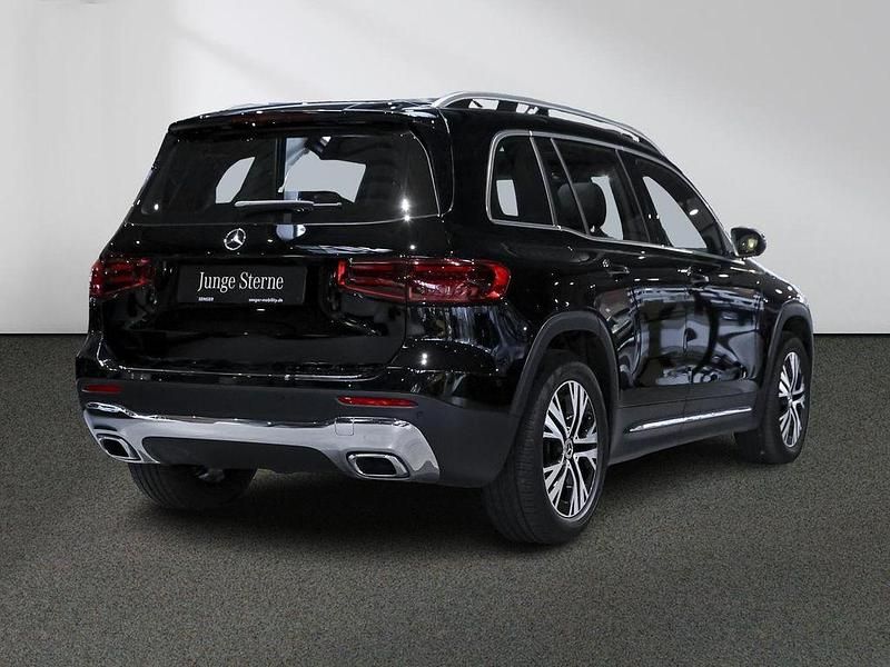 Gebraucht Mercedes GLB200 Advanced 163 PS (119 kW) 2024 Schwarz SUV