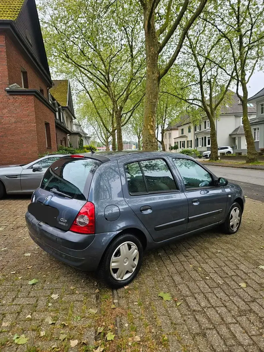 Gebraucht Renault Clio II 2005 Silber Kleinwagen