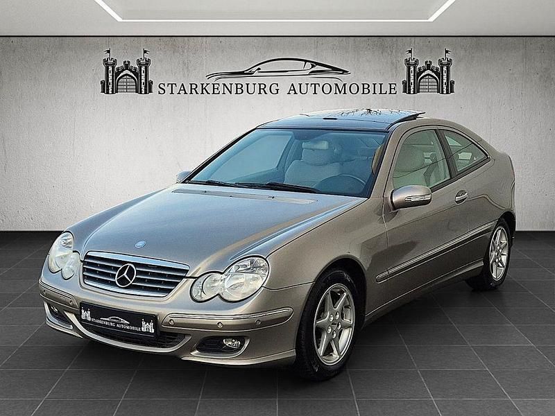 Gebraucht Mercedes C200 163 PS (119 kW) 2006 Silber Kleinwagen
