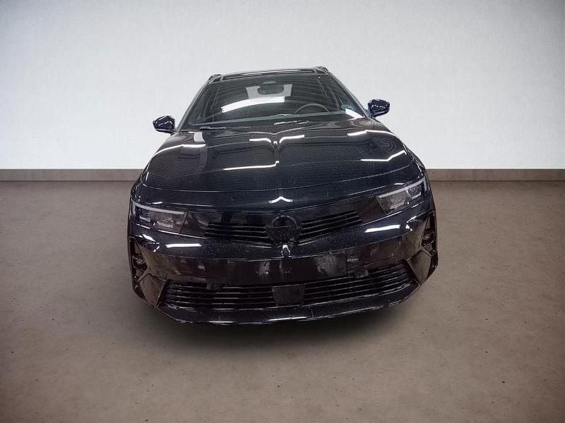 Gebraucht Opel Astra S 131 PS (96 kW) 2025 Schwarz Kombi
