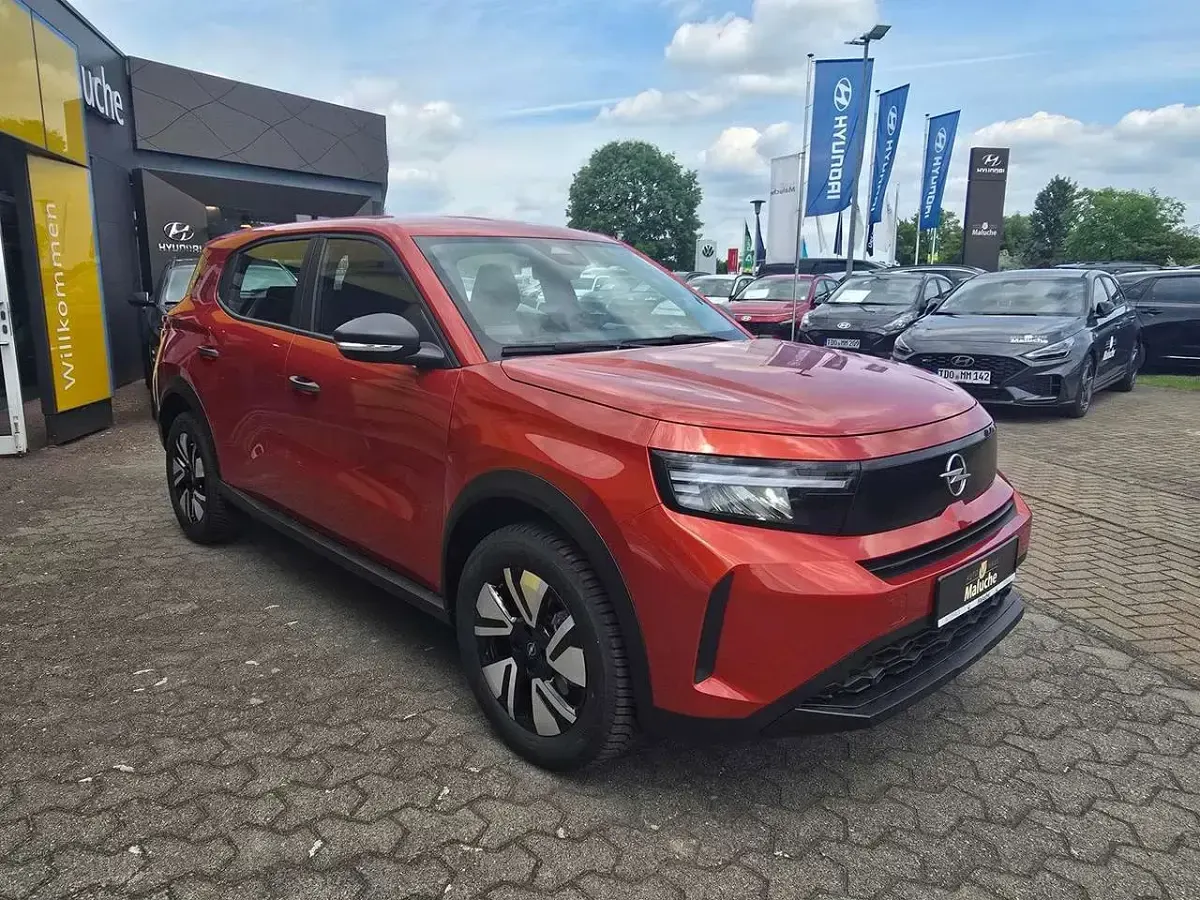Neu Opel Frontera Edition 110 PS (80 kW) 2026 Lack graphit grau/typ aussenve SUV