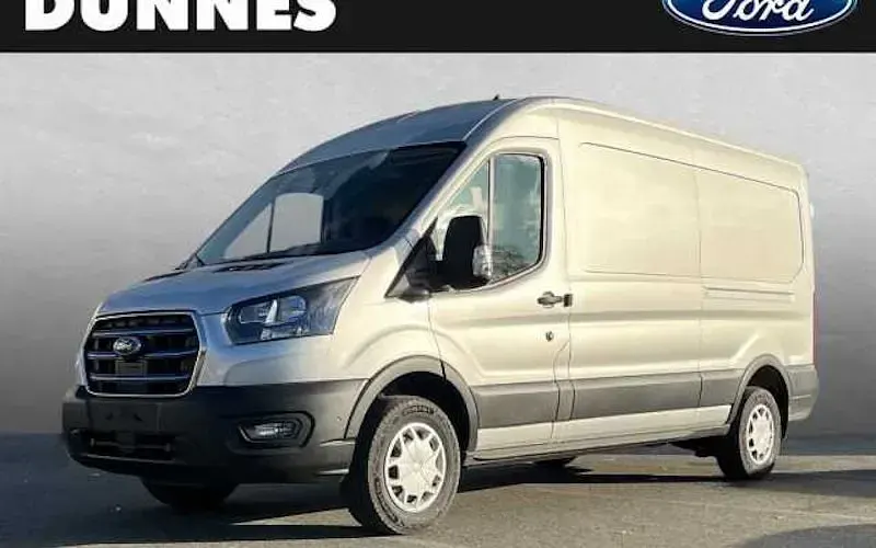 Używany Ford E-Transit Trend 135 kW (184 KM) 2022 Srebrny Van