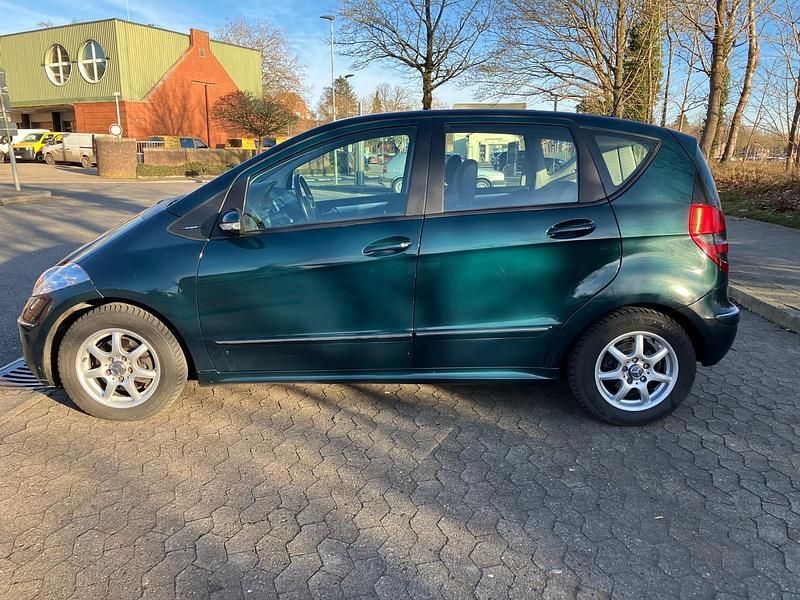 Gebraucht Mercedes A180 109 PS (80 kW) 2005 Grün Kleinwagen
