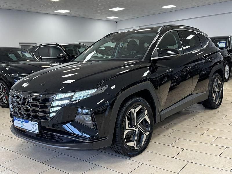 Schwarz Gebraucht 2022 Hyundai Tucson Trend SUV | 23.870 € (Superpreis) - Bild 1/4