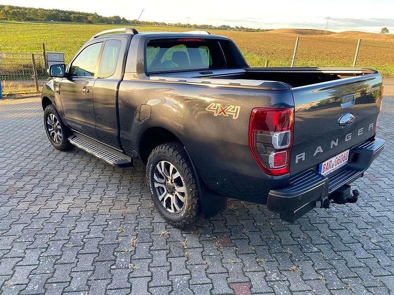 Gebraucht Ford Ranger Wildtrack 200 PS (147 kW) 2018 Royalgrau met. Pickup