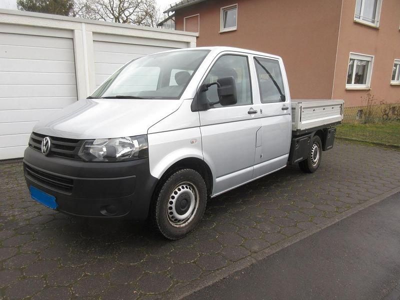 Gebraucht VW Transporter 140 PS (102 kW) 2014 Silber Van
