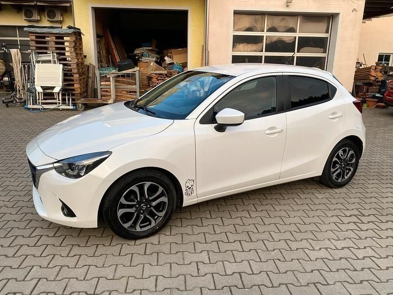 Gebraucht Mazda 2 Nakama 90 PS (66 kW) 2017 Weiß Kleinwagen