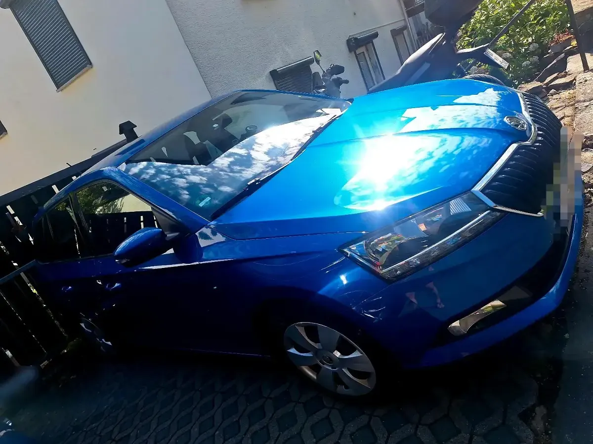 Gebraucht Skoda Fabia 95 PS (69 kW) 2021 Blau Kleinwagen