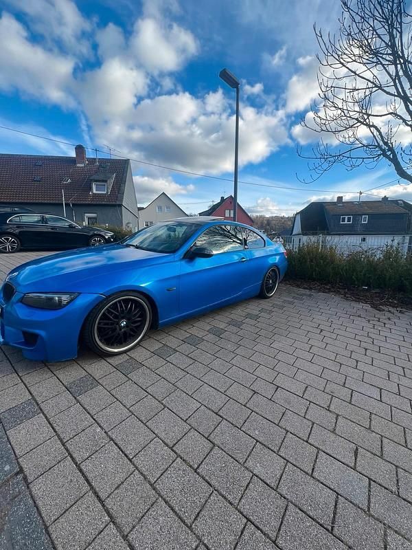 Gebraucht BMW 325 218 PS (160 kW) 2006 Blau Coupé