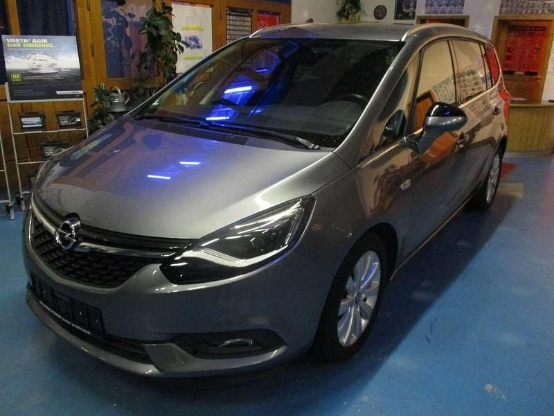 Gebraucht Opel Zafira 170 PS (125 kW) 2019 Other Van / Kleinbus