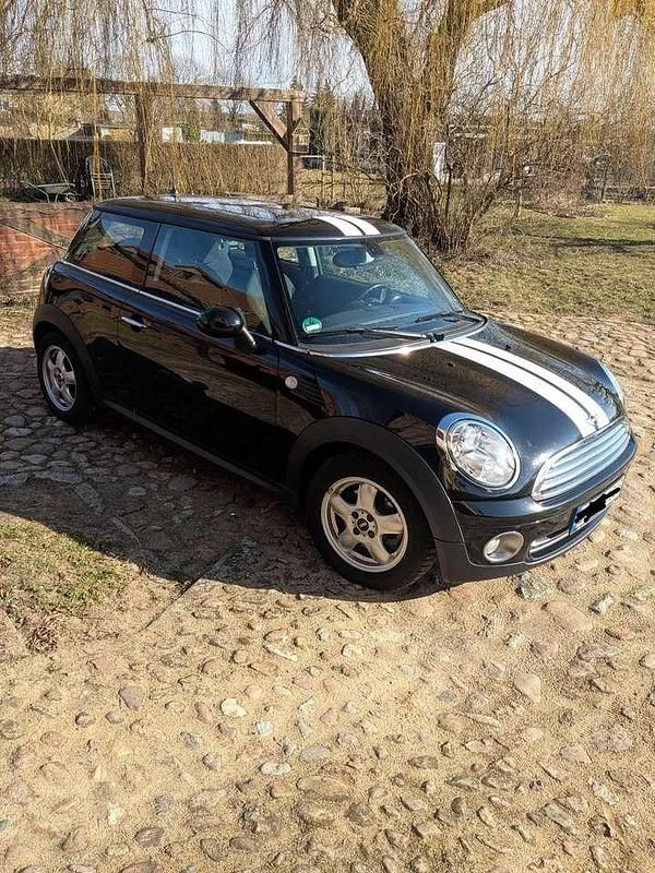 Gebraucht Mini Cooper 122 PS (89 kW) 2010 Schwarz Kleinwagen
