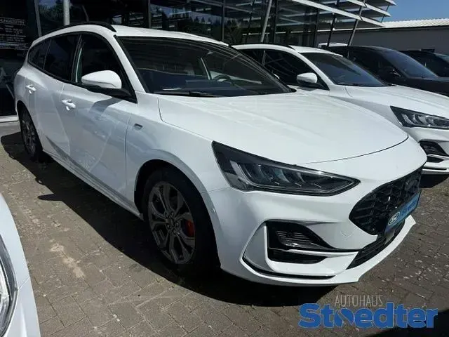 Gebraucht Ford Focus ST-Line 125 PS (91 kW) 2025 Weiß Limousine