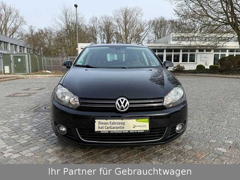 Gebraucht VW Golf VI Style 105 PS (77 kW) 2012 Schwarz Kleinwagen