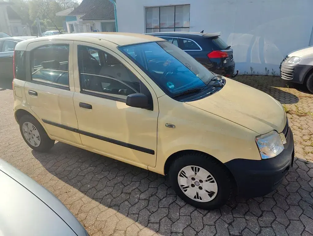 Używany Fiat Panda Dynamic 60 KM (44 kW) 2009 Żółty Hatchback