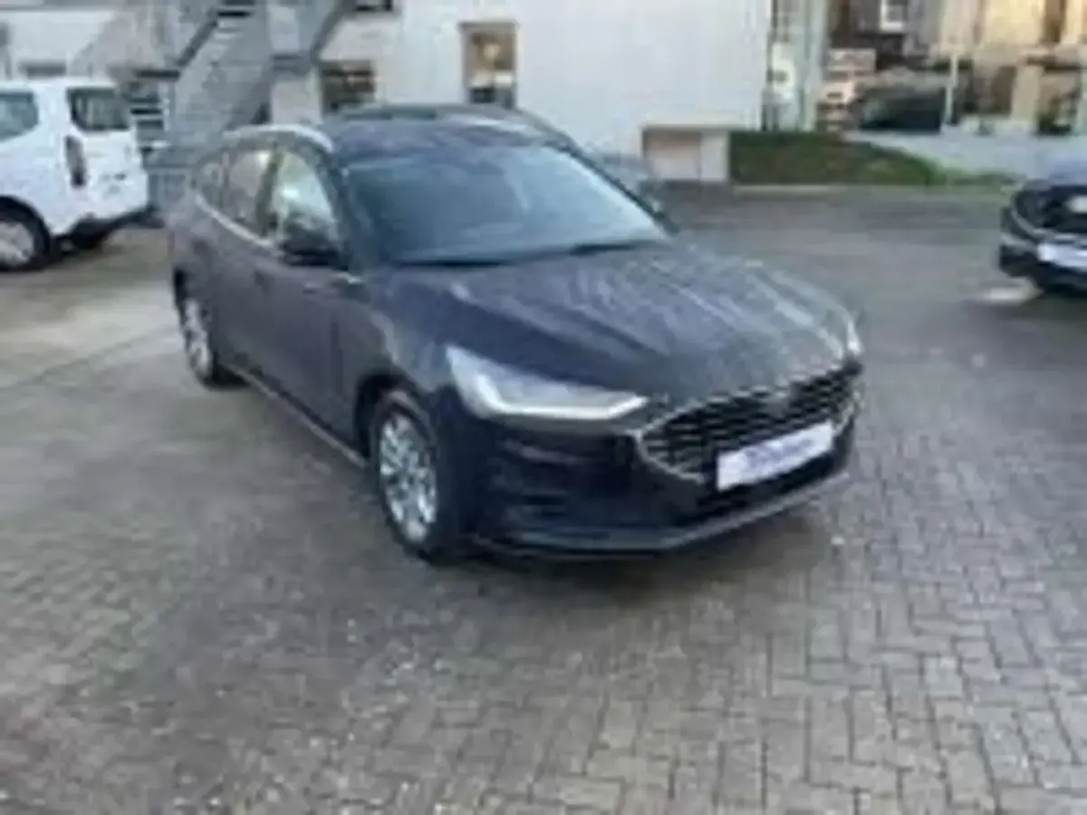 Gebraucht Ford Focus Titanium X 155 PS (114 kW) 2026 Agate black metallic Kombi