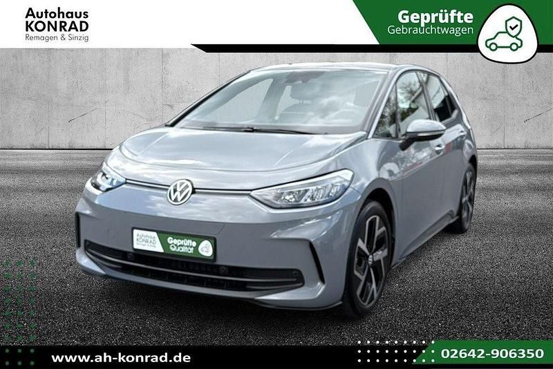 Grau Gebraucht 2023 VW ID.3 Pro Kleinwagen | 34.990 € (Etwas zu teuer) - Bild 1/4