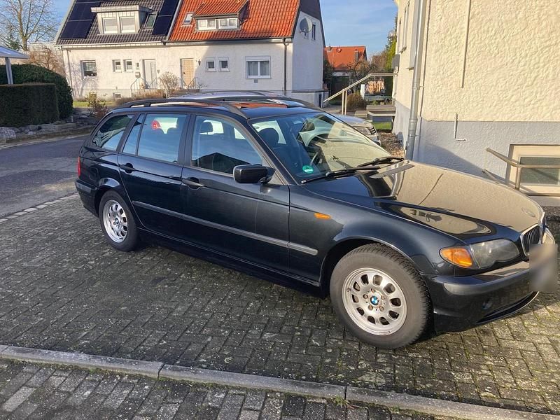 Gebraucht BMW 316 116 PS (85 kW) 2005 Schwarz Kombi