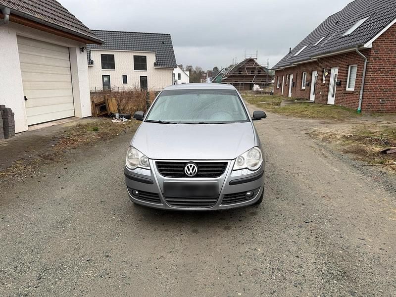 Gebraucht VW Polo 80 PS (58 kW) 2006 Grau Kleinwagen