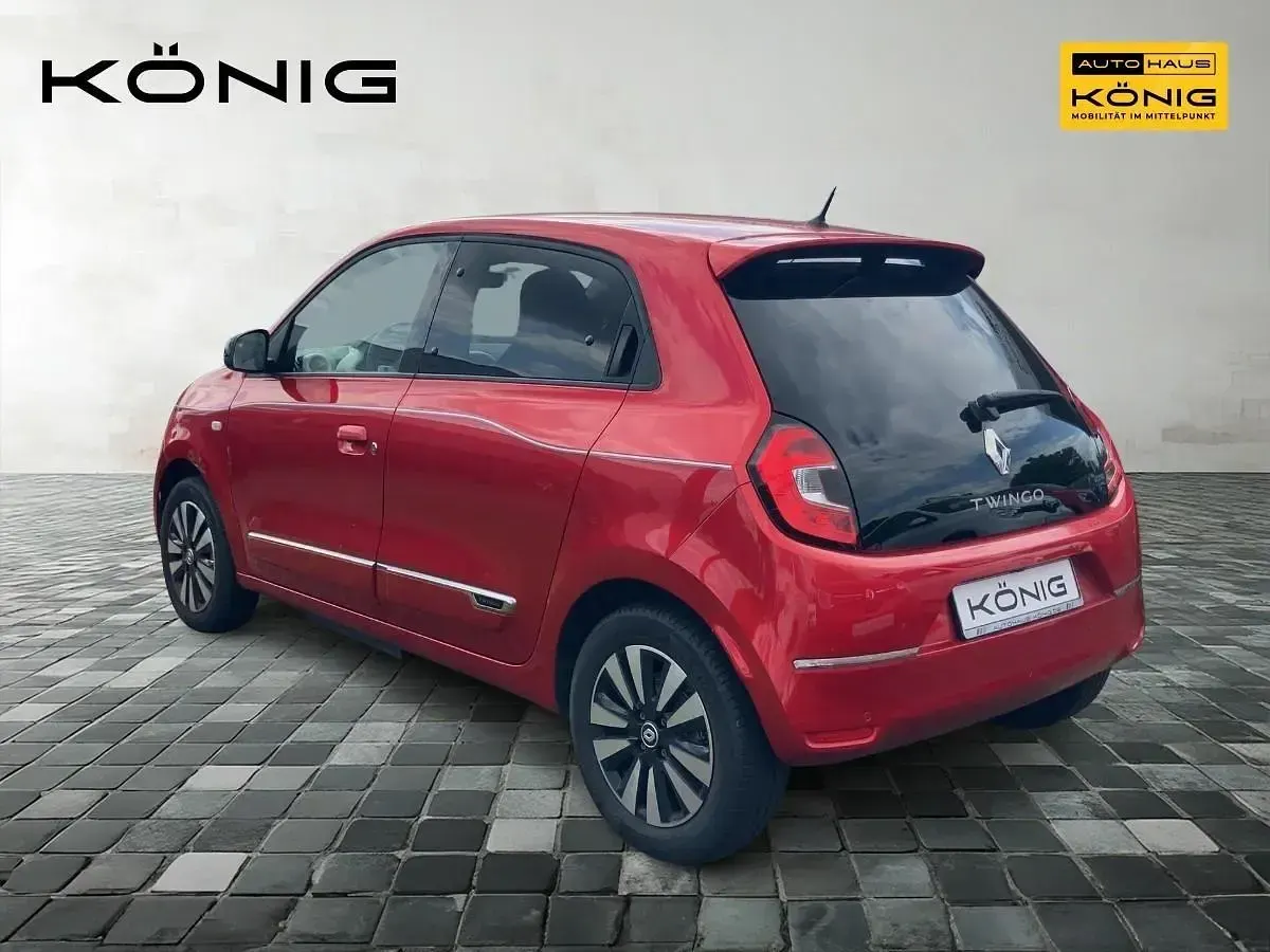 Second-hand Renault Twingo 60 kW (82 CP) 2023 Roșu Hatchback