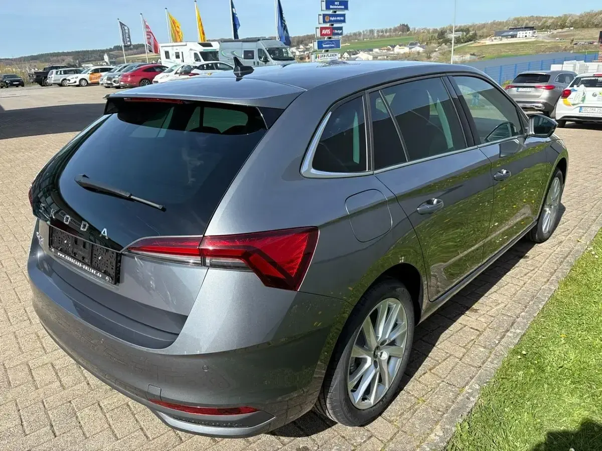 Neu Skoda Scala 150 PS (110 kW) 2026 Kleinwagen