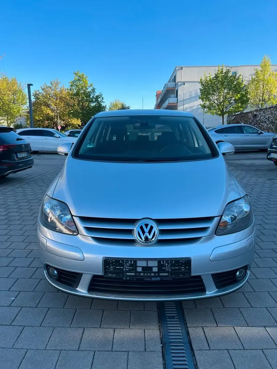 Gebraucht VW Golf Plus Cross 102 PS (75 kW) 2008 Silber Van / Kleinbus