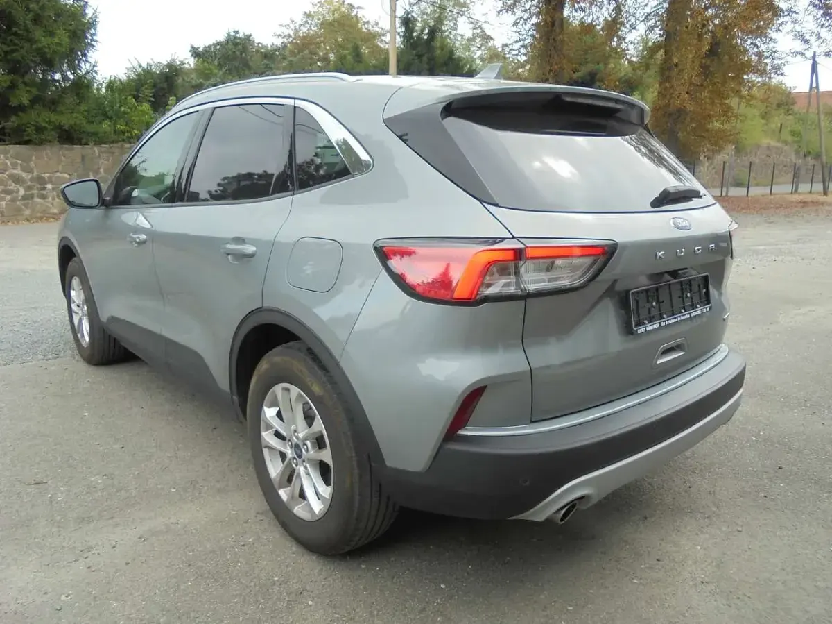 Gebraucht Ford Kuga Titanium X 152 PS (111 kW) 2021 Solarsilber SUV