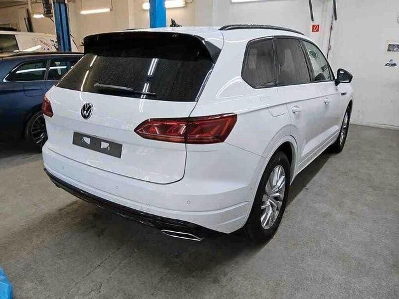 Gebraucht VW Touareg Style 286 PS (210 kW) 2022 Pure white SUV