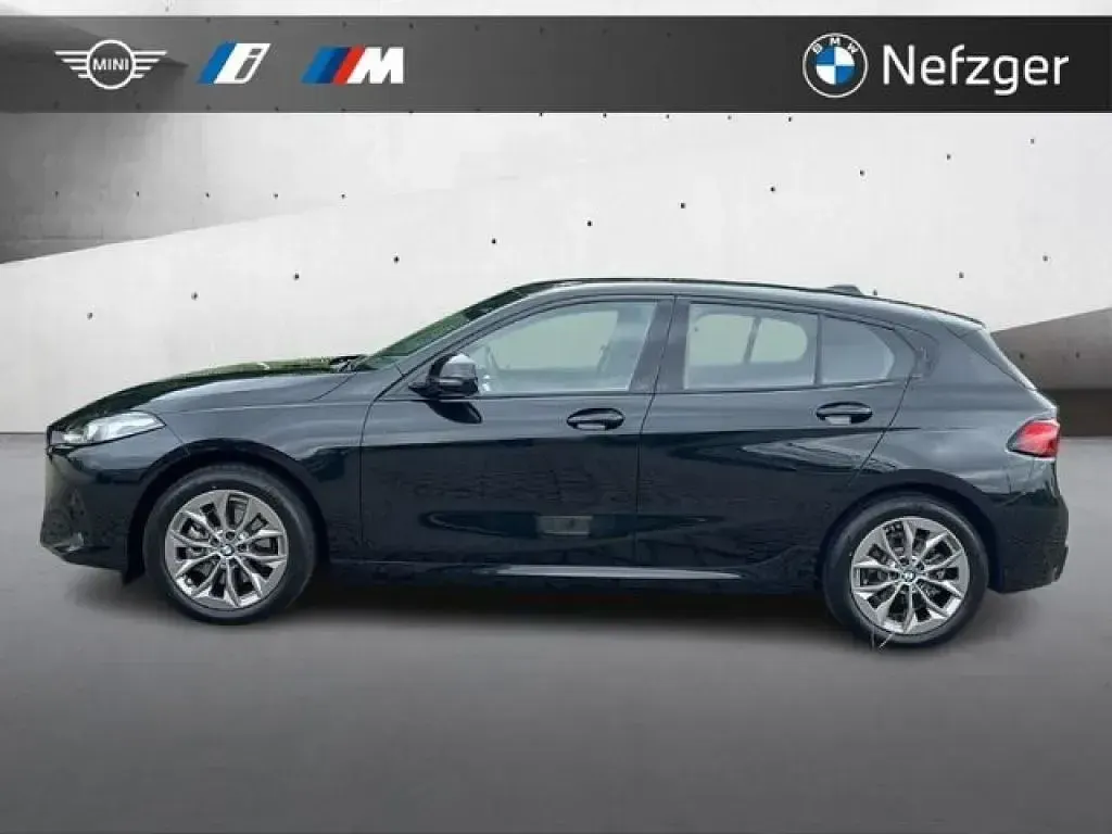 Gebraucht BMW 120 Performance 154 PS (113 kW) 2025 Schwarz Kleinwagen