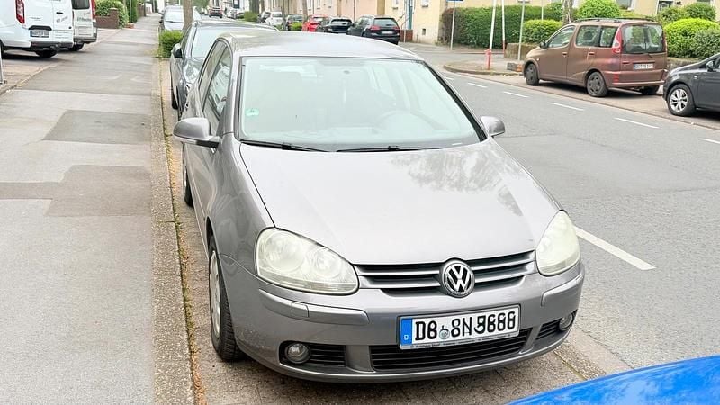 Usata VW Golf V 75 CV (55 kW) 2007 Berlina